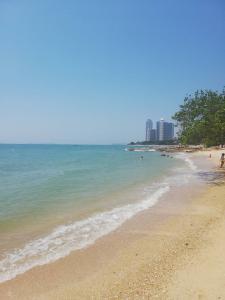 Wongamat Beach